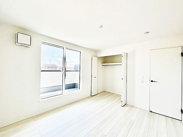 収納が充実しているので居住スペースを広々使えます