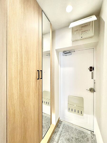 家族の帰宅やお客様をあたたかく迎える玄関