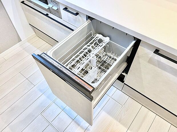 面倒なお片づけは食洗機にお任せ!家事の負担が減って、時間にも気持ちにもゆとりができます。