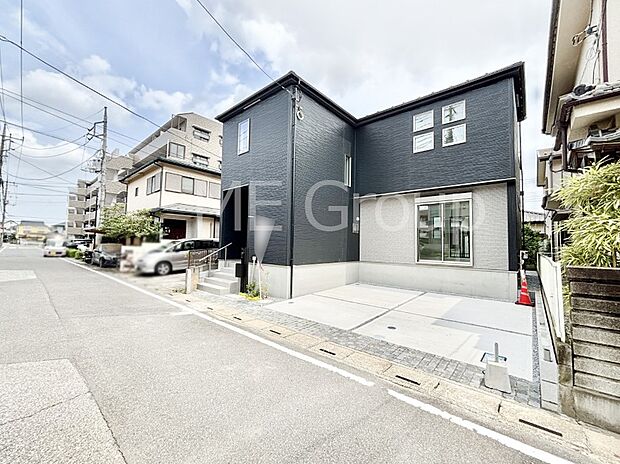 たっぷりの陽光と心地よい風が舞い込む住まい
