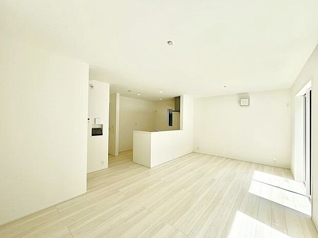 シンプルなデザインなのでインテリアを考えるのも楽しみですね！