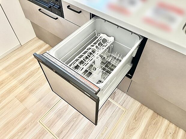 面倒なお片づけは食洗機にお任せ!家事の負担が減って、時間にも気持ちにもゆとりができます。