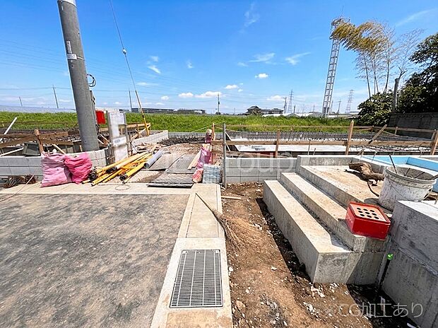 溢れる陽光でご家族の笑顔も輝く