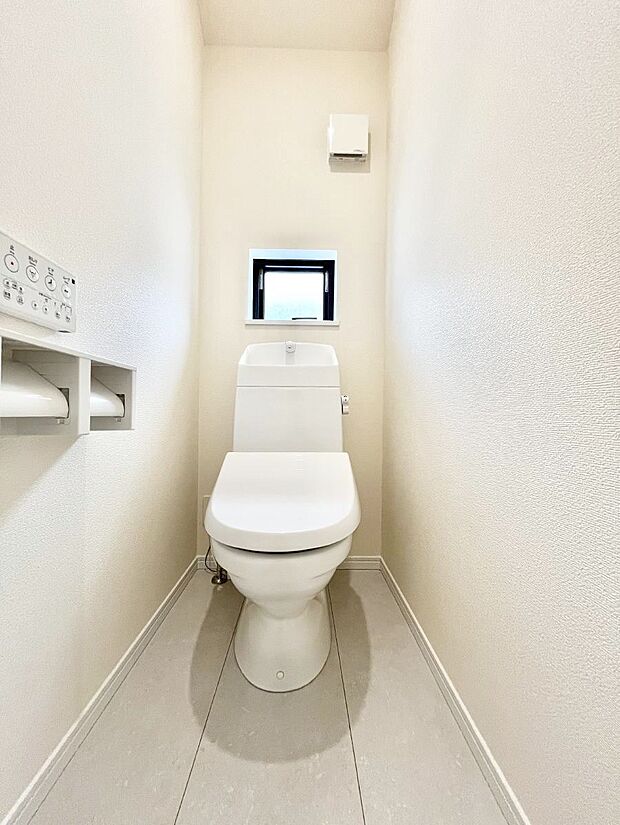 トイレは1階と2階それぞれに配置されていてとても便利です。
