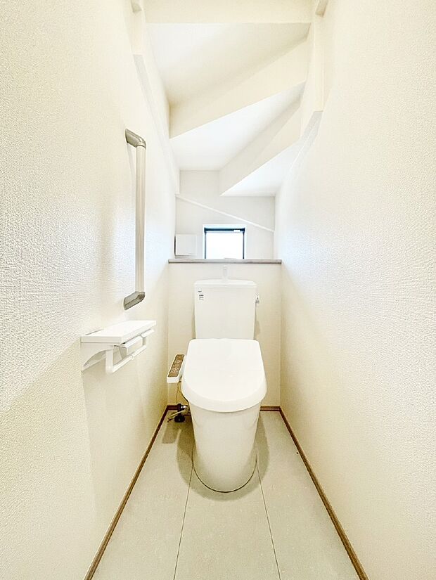 トイレは安心の2箇所!朝のバタバタも一安心です。