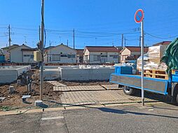 埼玉県吉川市中曽根１丁目