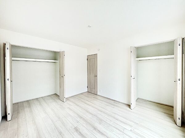 収納が充実しているので、居住スペースを広く使えます。