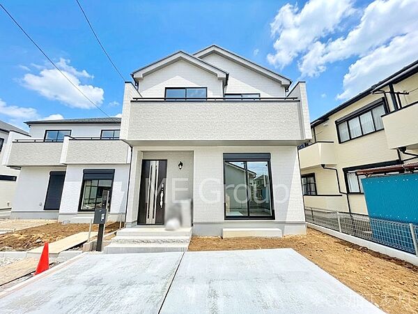 たっぷりの陽光と心地よい風が舞い込む住まい
