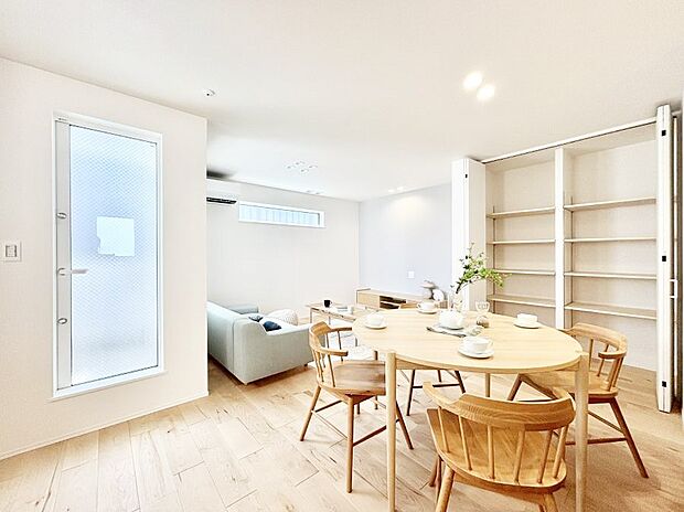 落ち着いた雰囲気のＬＤＫは家族みんなの快適空間