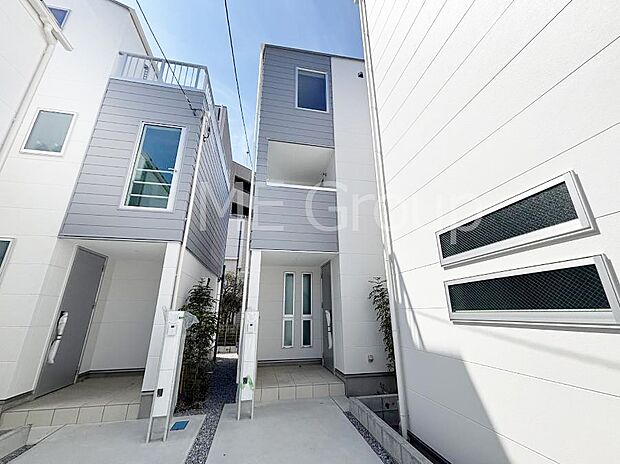 溢れる陽光でご家族の笑顔も輝く