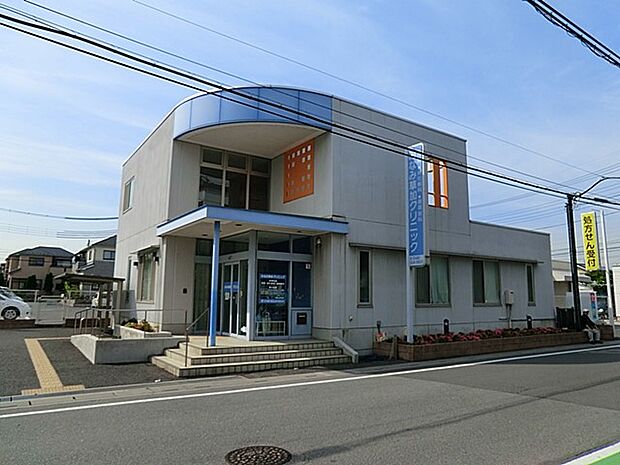 病院 500m みなみ草加クリニック