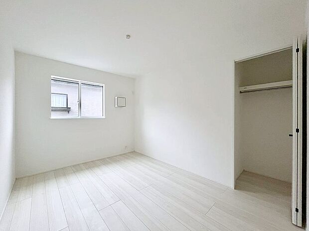 収納が充実しているので居住スペースを広々使えます