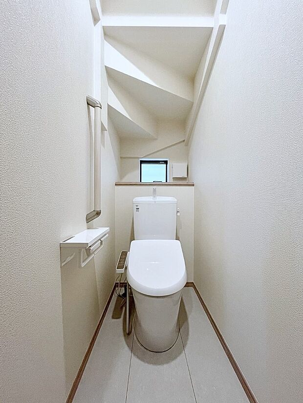 トイレは1階と2階それぞれに配置されていてとても便利です。