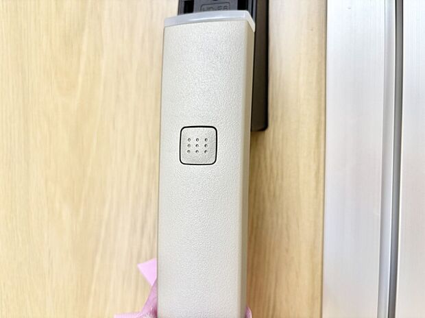 スマートに開錠できる電子キー