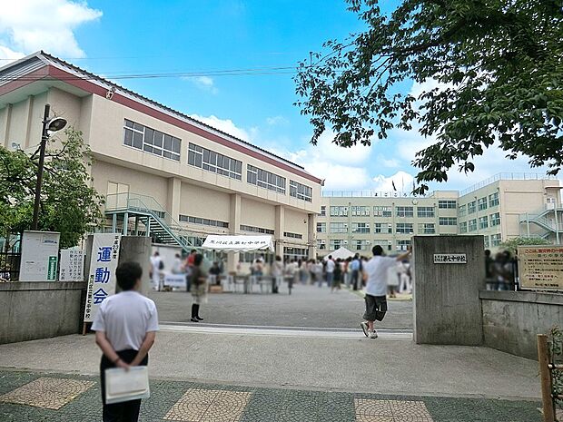 中学校 260m 荒川区立第七中学校