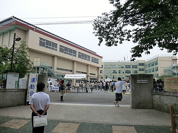 中学校 260m 荒川区立第七中学校
