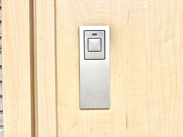 スマートに開錠できる電子キー