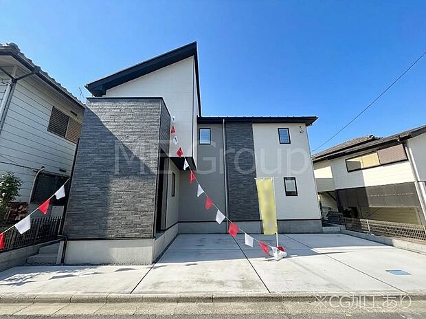 洗練された外観、上質な住空間が広がる室内は永く安心して過ごせる住居です。
