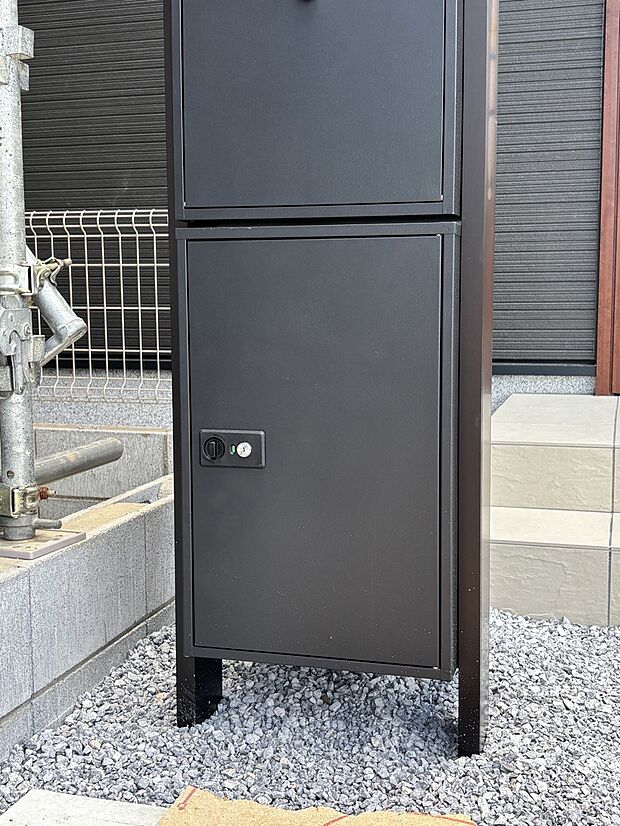 再配達のストレスを軽減してくれる便利な宅配BOX
