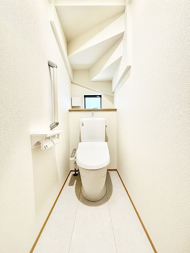 トイレは1階と2階それぞれに配置されていてとても便利です。 