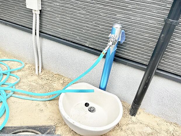 ガーデニングやお掃除に便利な外水栓