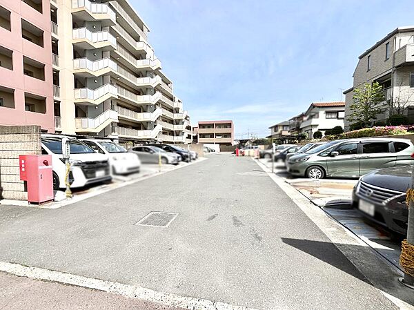 駐車場（空き状況は都度ご確認ください）