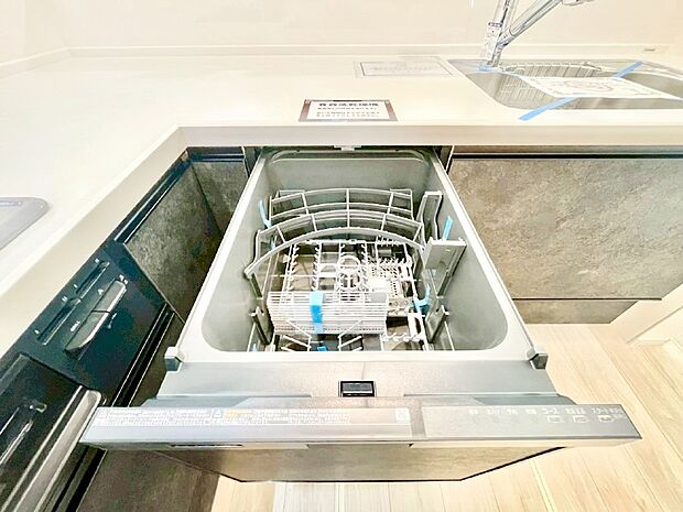 面倒なお片づけは食洗機にお任せ!家事の負担が減って、時間にも気持ちにもゆとりができます。