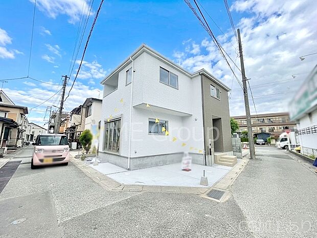 前面道路はきちんと整備されています