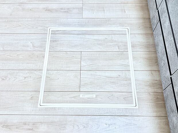 床下収納付き!日用品・非常用品の収納にも大活躍。