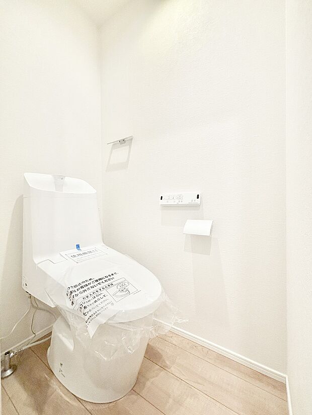 トイレは安心の2箇所!朝のバタバタも一安心です。