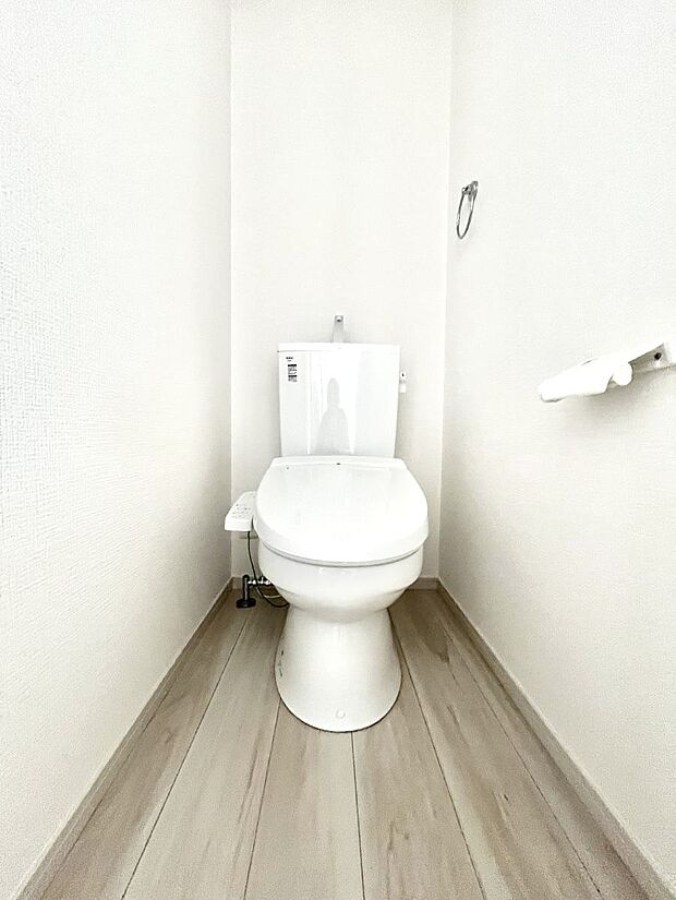 トイレは1階と2階それぞれに配置されていてとても便利です。