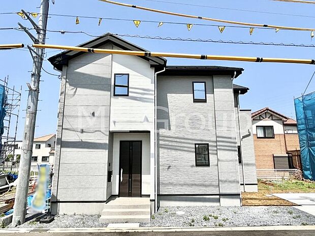 暮らしやすさと居心地の良さにこだわったシンプルで飽きのこないデザイン !