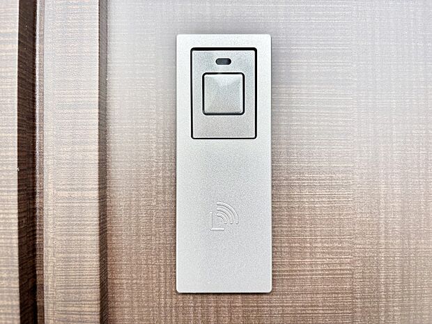 スマートに開錠できる電子キー