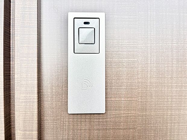 ラクラク開錠！スマートコントロールキー。