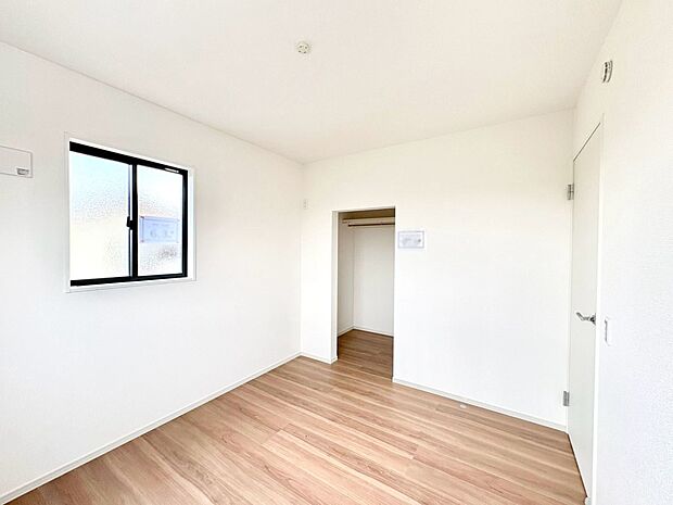 収納が充実しているので居住スペースを広々使えます