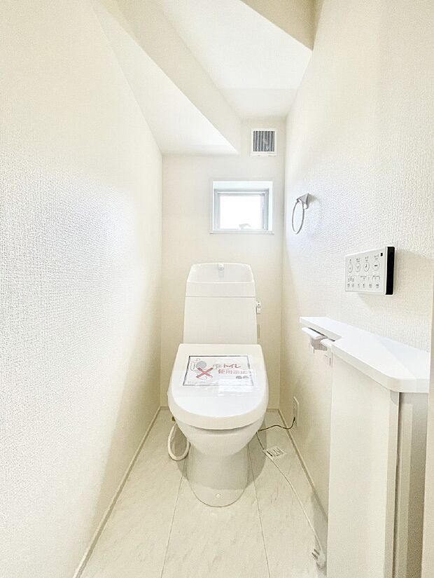 トイレは安心の2箇所!朝のバタバタも一安心です。