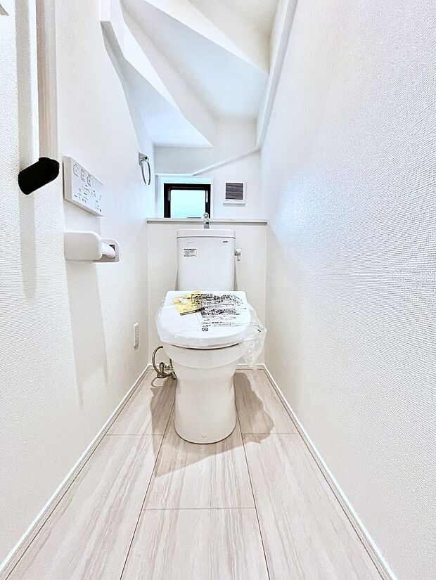 トイレは1階と2階それぞれに配置されていてとても便利です。 