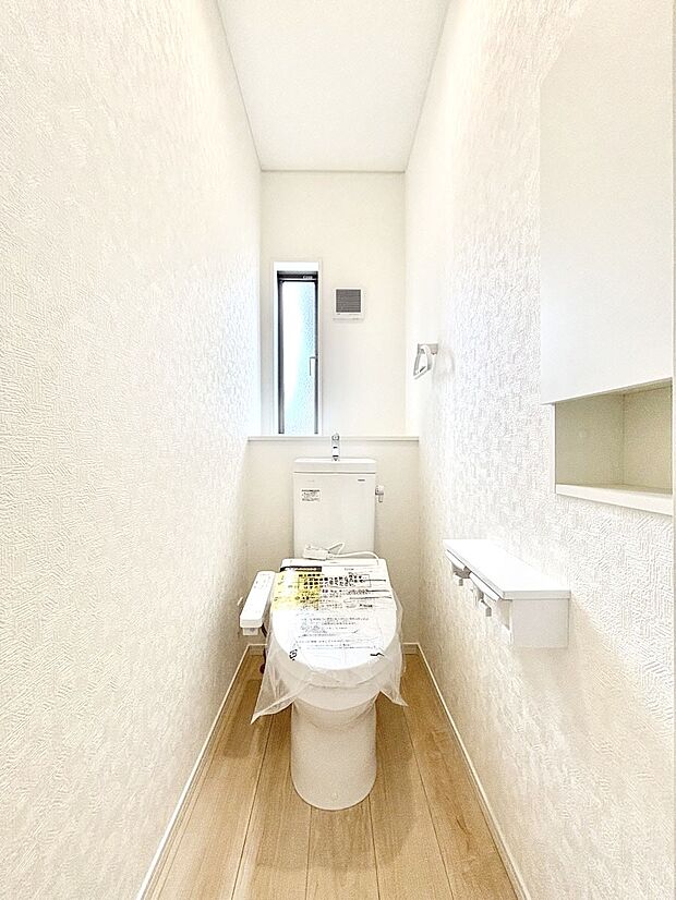 トイレは1階と2階それぞれに配置されていてとても便利です。