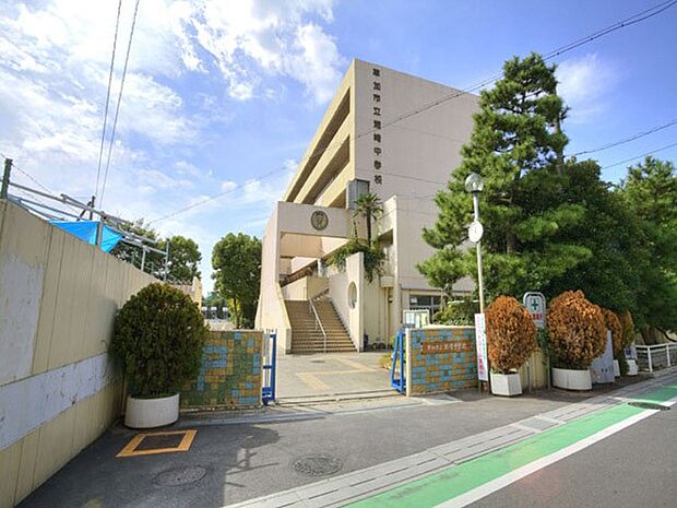 中学校 1650m 草加市立瀬崎中学校