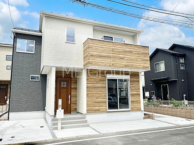 暮らしやすさと居心地の良さにこだわったシンプルで飽きのこないデザイン !