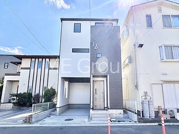たっぷりの陽光と心地よい風が舞い込む住まい