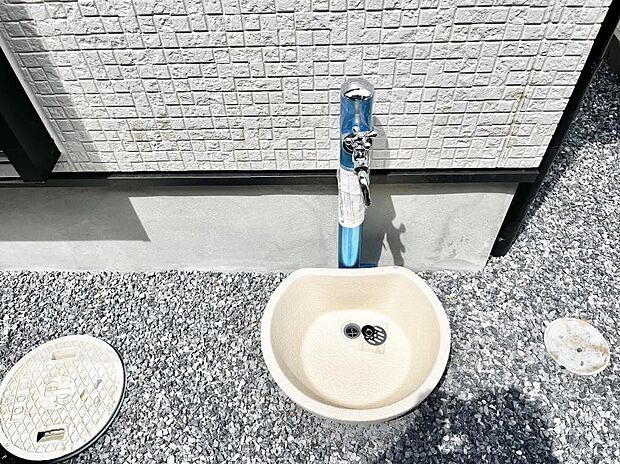 ガーデニングやお掃除に便利な外水栓