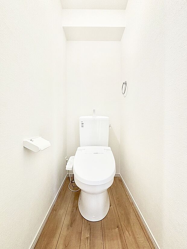 トイレは安心の2箇所!朝のバタバタも一安心です。