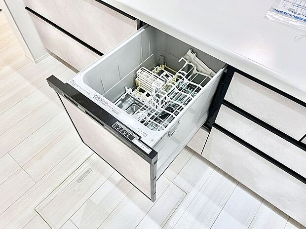 面倒なお片づけは食洗機にお任せ!家事の負担が減って、時間にも気持ちにもゆとりができます。
