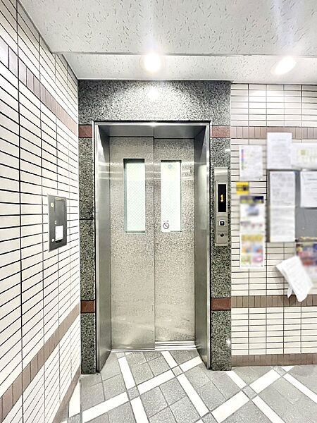 日常の上り下りに便利なエレベーター！
