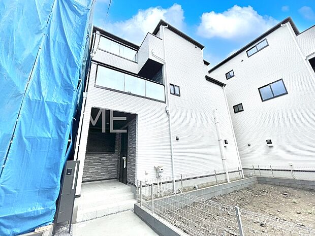 暮らしやすさと居心地の良さにこだわったシンプルで飽きのこないデザイン !