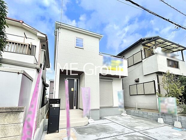 たっぷりの陽光と開放感に包まれる明るい住まい