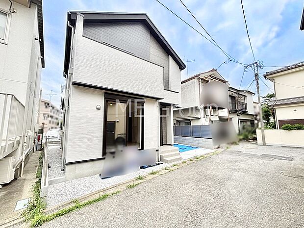 たっぷりの陽光と心地よい風が舞い込む住まい