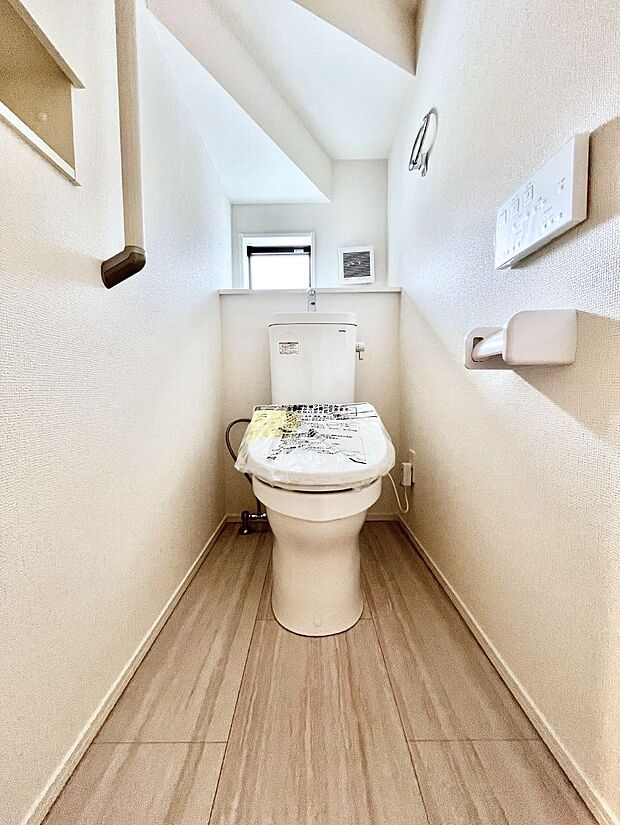 トイレは1階と2階それぞれに配置されていてとても便利です。