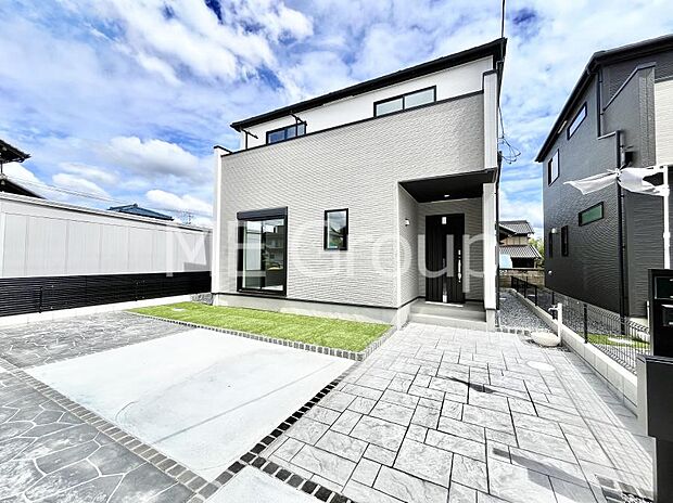 たっぷりの陽光と心地よい風が舞い込む住まい